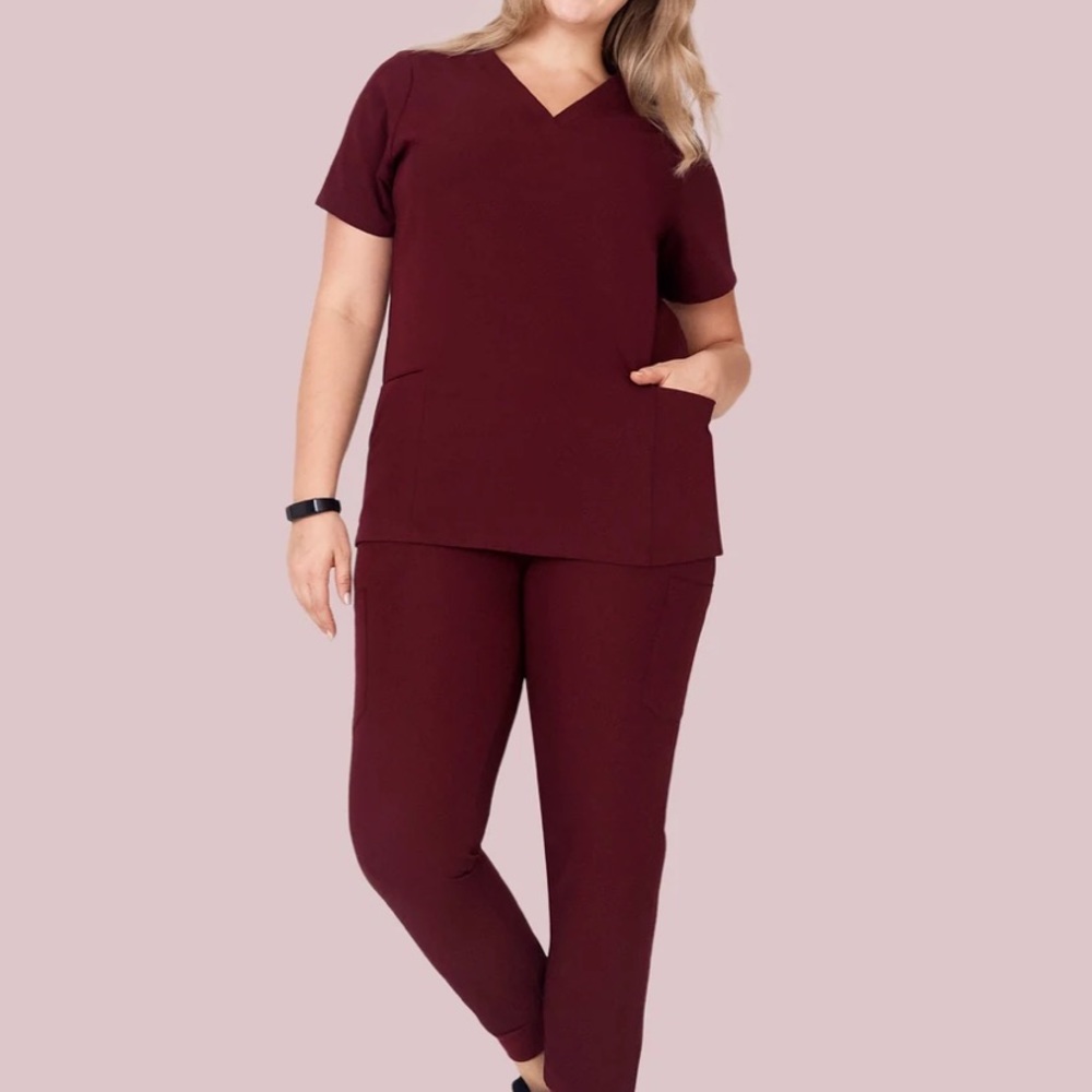 Women’s scrubs